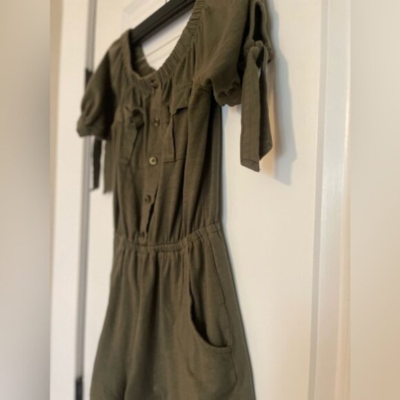Derek Heart Olive green Romper size small - Picture 3 of 6